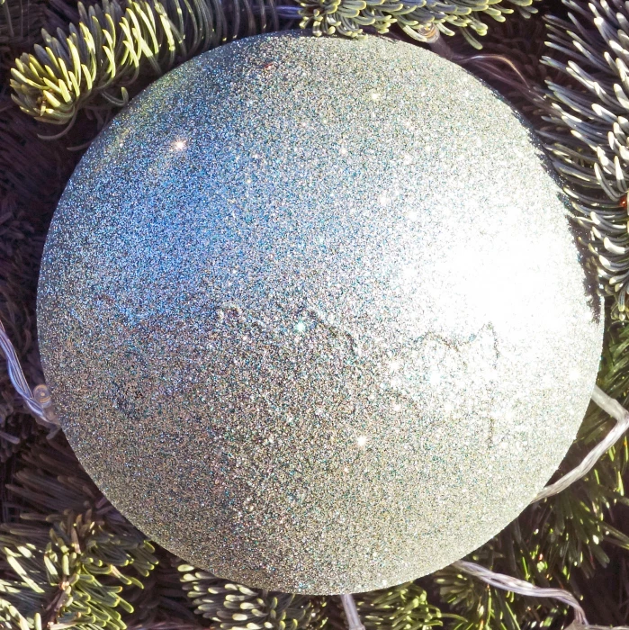  glitterball2 s02657
