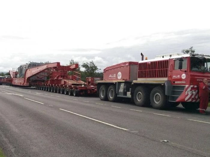 abnormal load 2