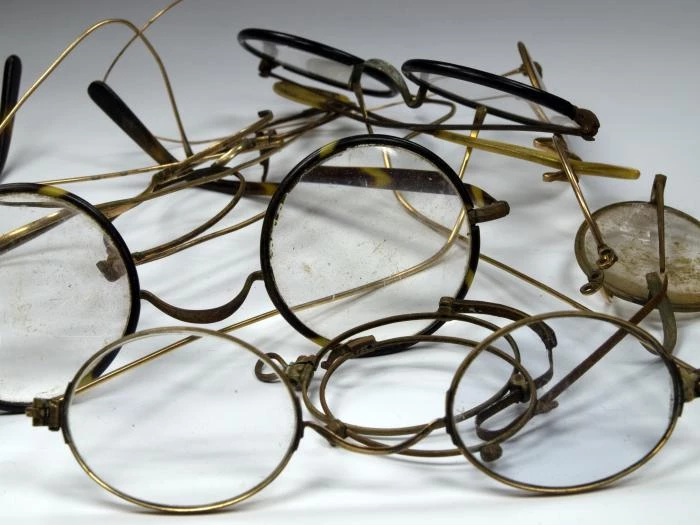Pile of broken glasses