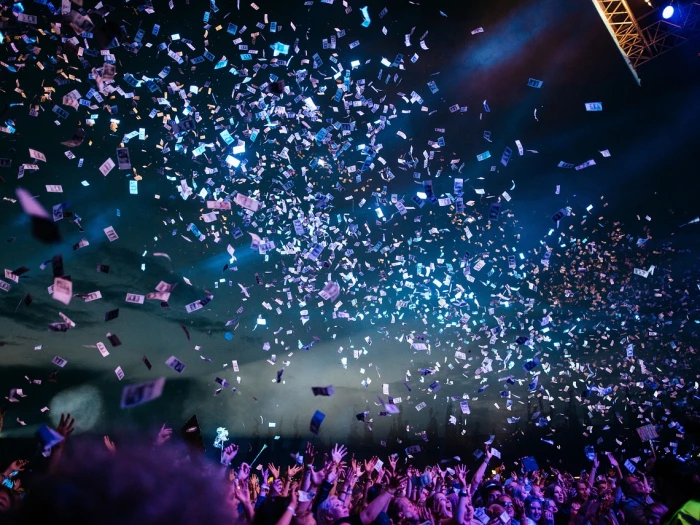 Confetti, concert, people