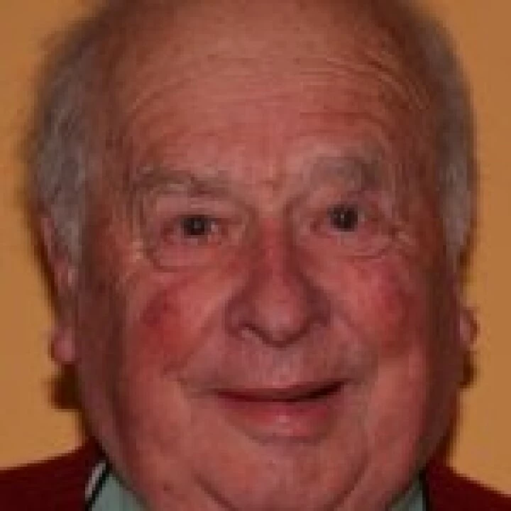 PAUL HUNTBACH