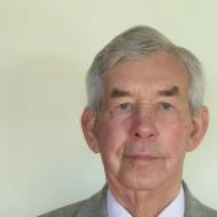 ROGER DYKES