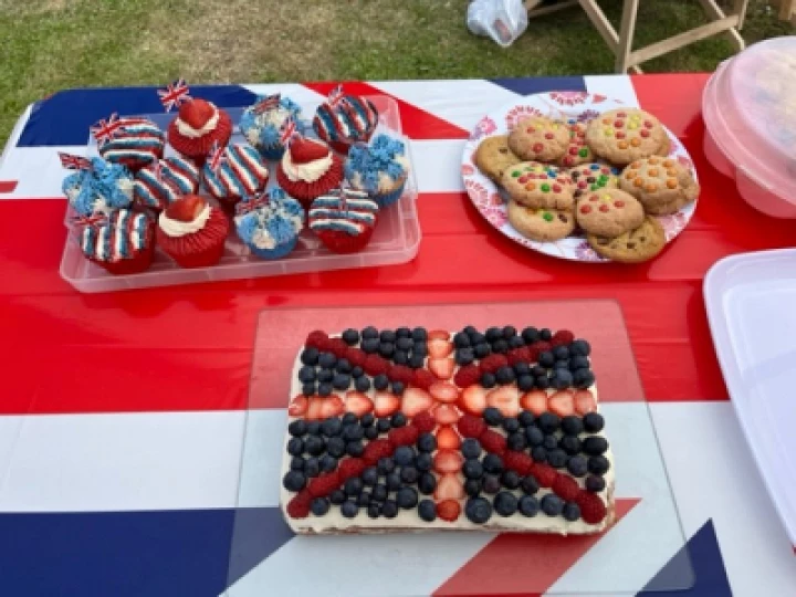 Party Cakes 2