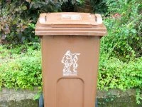 Brown Bin 02