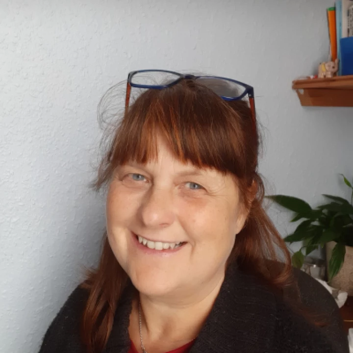 Katrin Hackett
