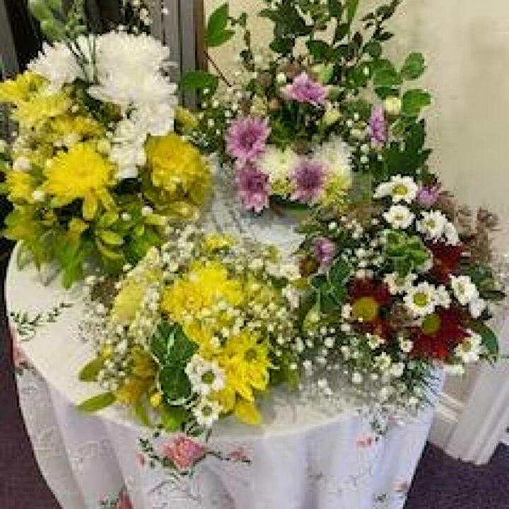 Flower Arranging Holiday At Home July 2025