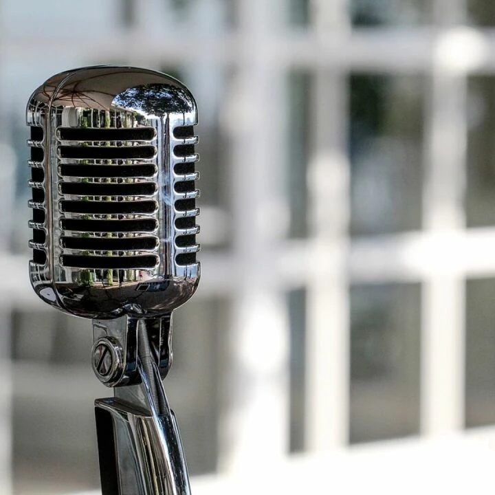 Microphone, vintage, cromatic