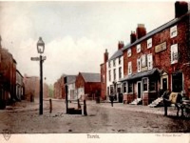 Upper High St
