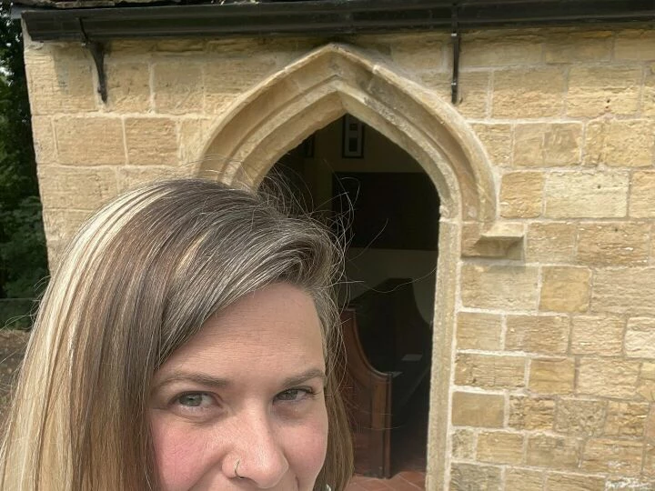 Becki Stennett