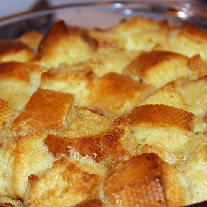 bread pudding food dessert