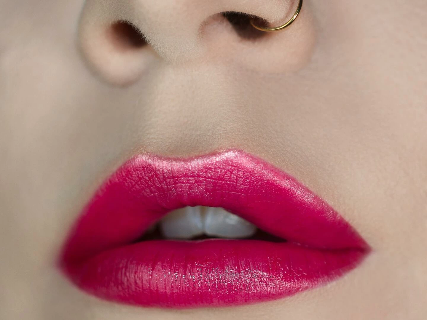 bulletlipstickcherrypie 1 2
