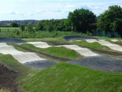 burnwood school pump track