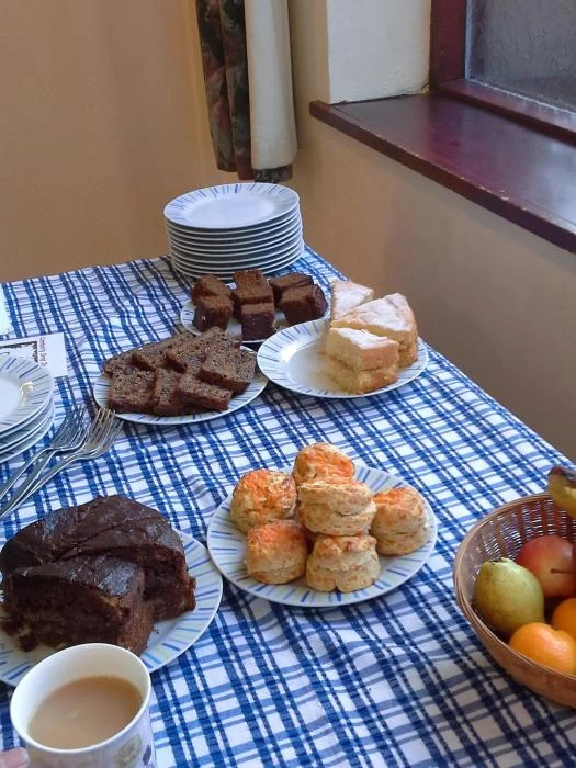 community cafe cake