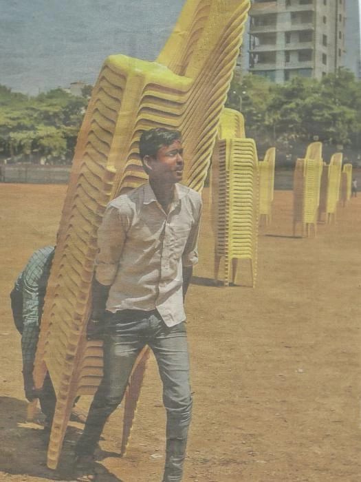 creative handling of stacking chairs scan20180324 2