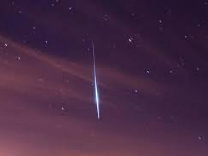 draconid meteor1