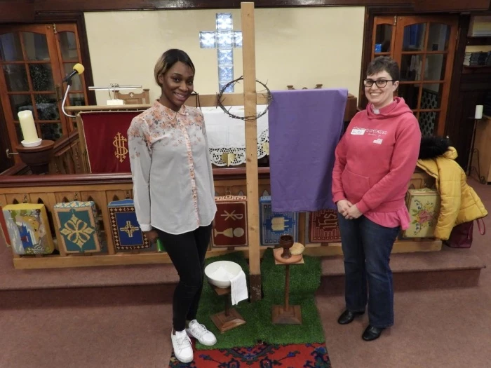 dscn0638messy churchcourageous love190404