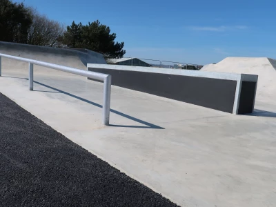 eastbourne skatepark hubba and rail