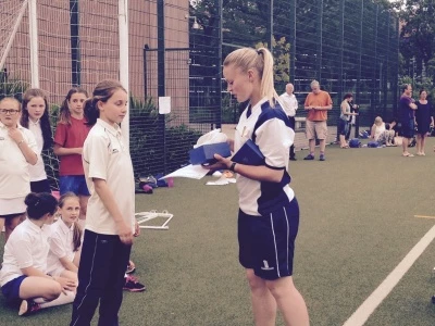 girls cricket
