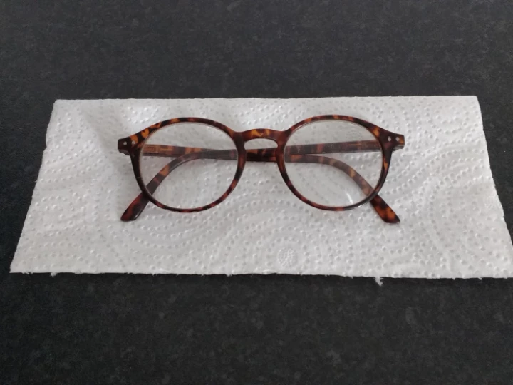 glasses