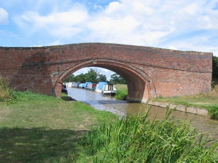 golden-nook-canal-bridge