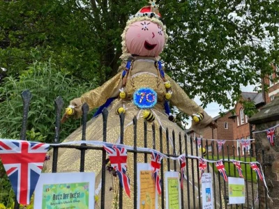 high street church scarecrow