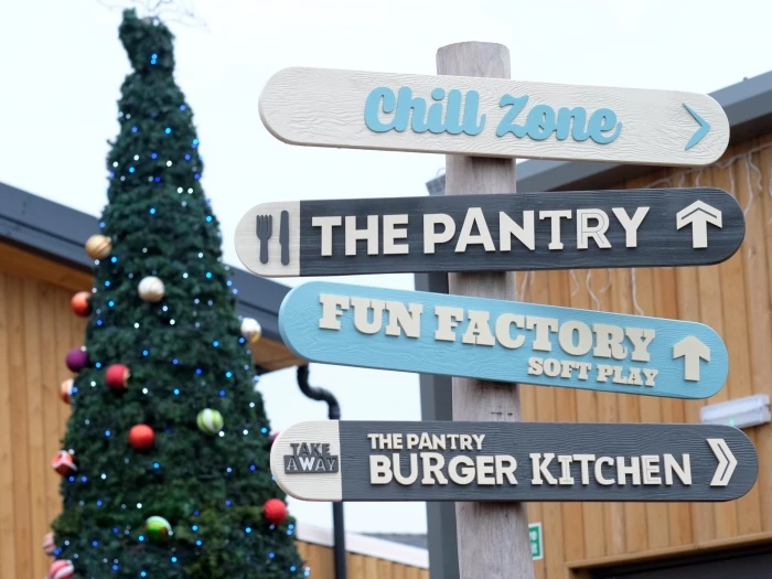ice cream farm  christmas tree