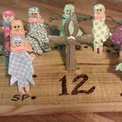 image 12 disciples