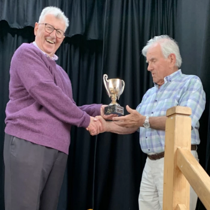 keith barker receiving the oke
