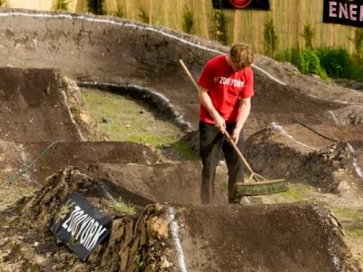 marco39s backyard pump track earthworks