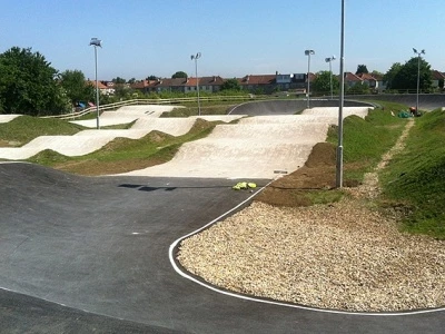 merton bmx track end view