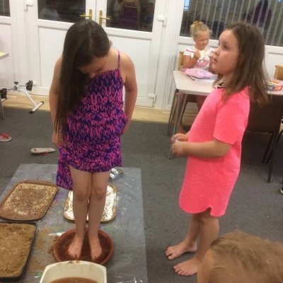 monday club sensory walk 8