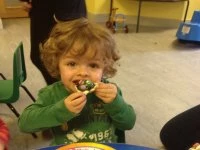 monday toddlers  easter biscuits