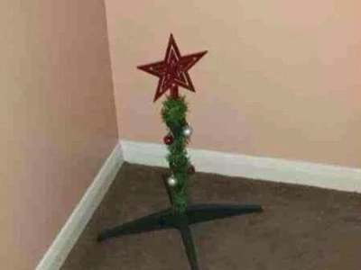 naff tree 5