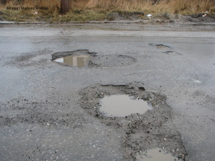 pothole
