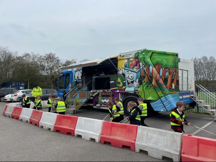 recycling bus