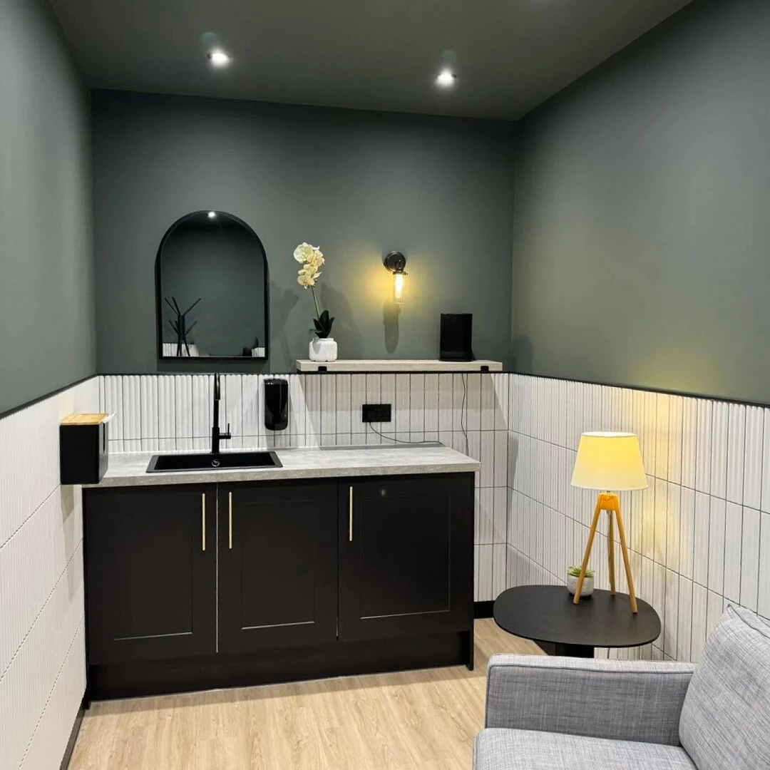 refurbished washroom at accenture offices leeds