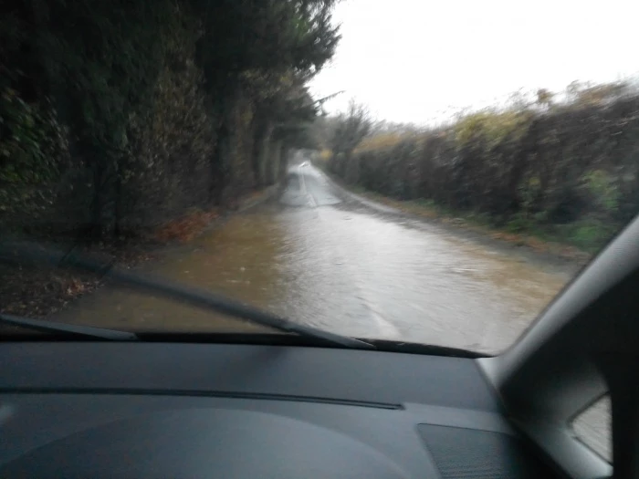 road between curry and langport