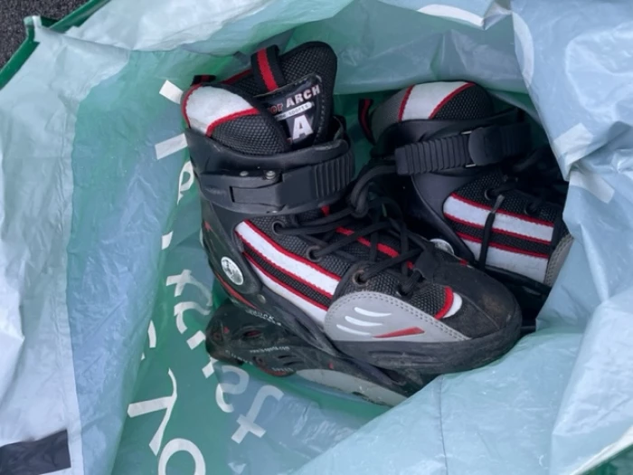roller blades image0 14