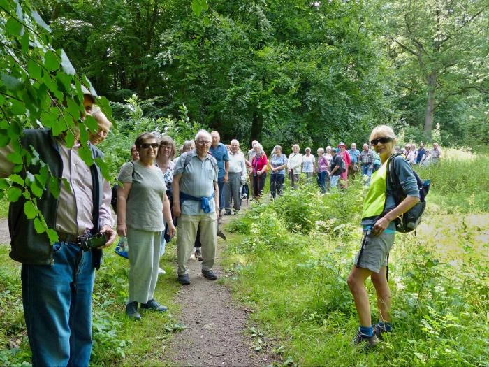 simply walk leaders
