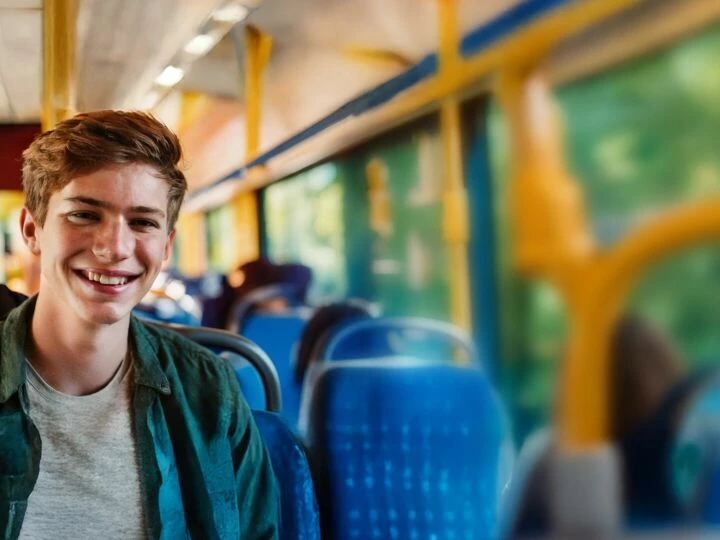 studentonbus