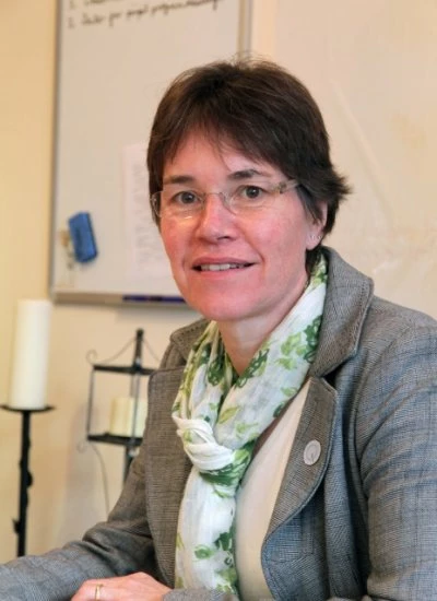 sue lewinhcjs head teacher