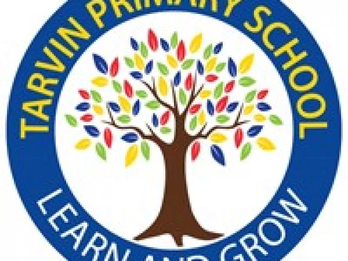 tarvin primary school logo