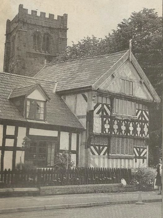 thr church house in 1992 scan20190113 2