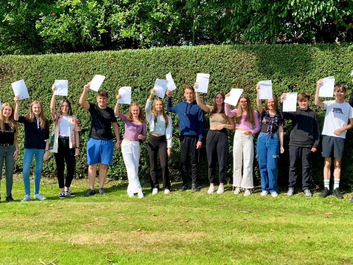 ths gcse results 2021