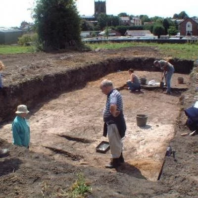 working in dig