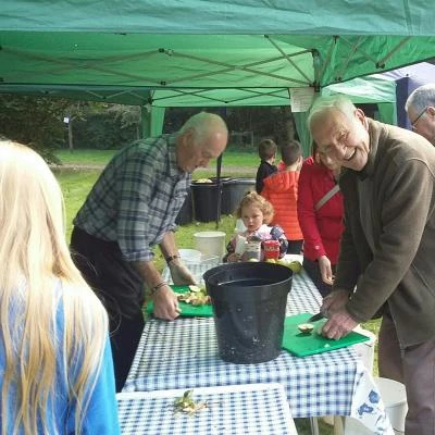 wtap oct 2019 chopping the apples 201910051329391resized79639