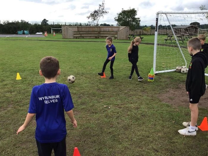y3 football