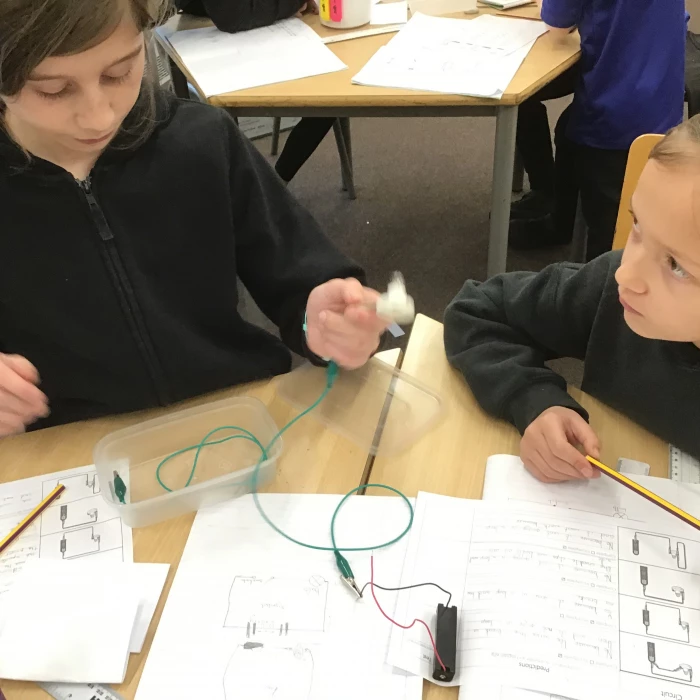 y4 circuits 3